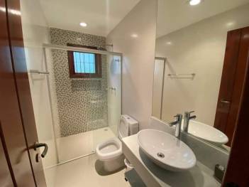 Casa com piscina e jacuzzi, 5 quartos, 450 metros, Praia Grande